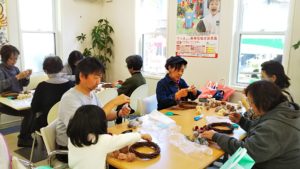 出張クリスマスリース教室