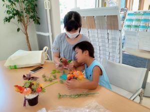 イベント出張フラワーアレンジメント教室