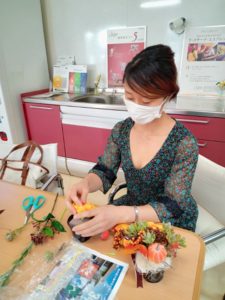 出張フラワーアレンジメント教室